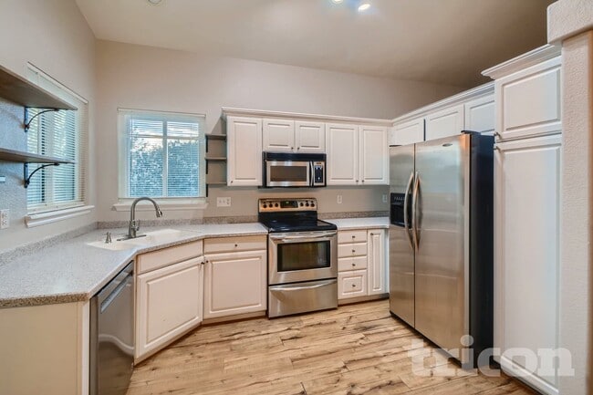 Photo - 8785 Katherine Ct