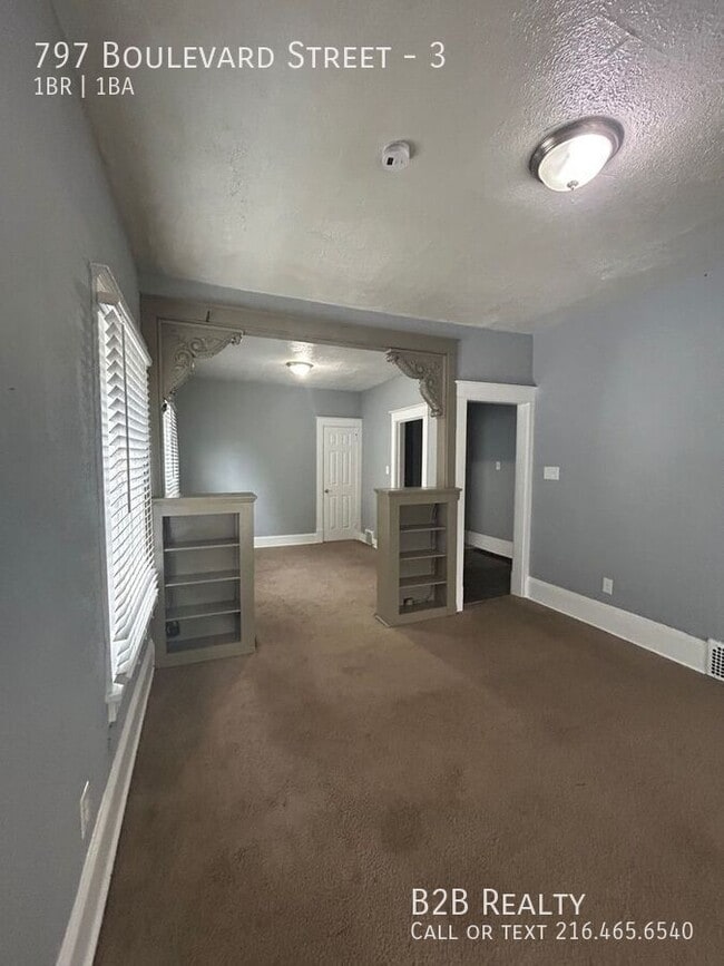 Photo - 797 Boulevard St Apartment Unit 3