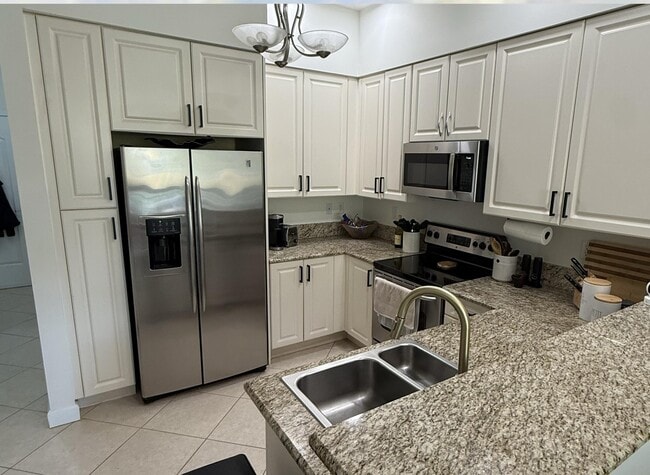 Photo - 801 S Olive Ave Unit 207