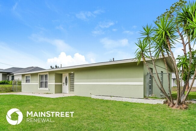 Photo - 19132 Coconut Rd