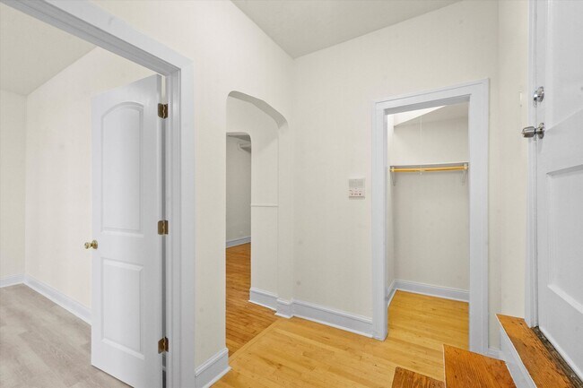 Photo - 2322 N Spaulding Ave Unit 2330-G