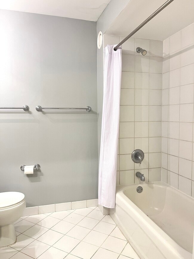 Photo - 345 N La Salle Dr Unit 509