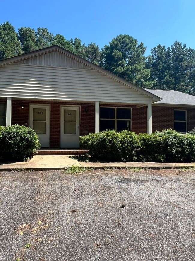 Building Photo - 5542 Old Pearman Dairy Road DUPLEX Unit A