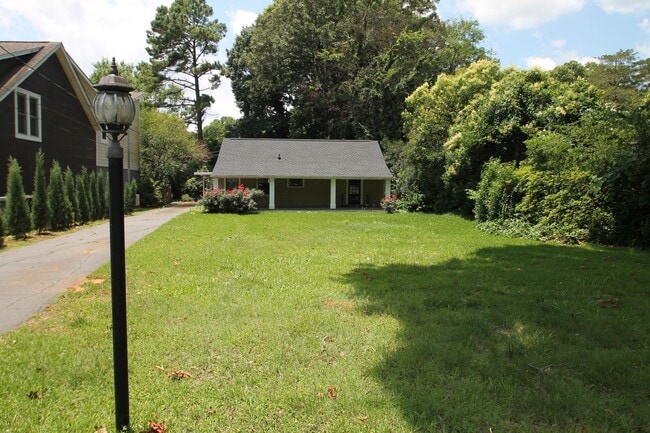 Building Photo - Exclusively Offered By Muse Realty Rentals, LLC