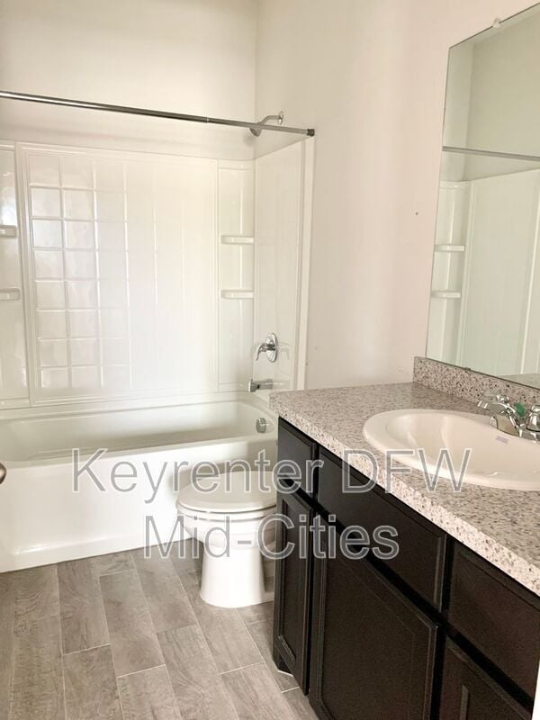 Photo - 9001 High Stirrup Ln