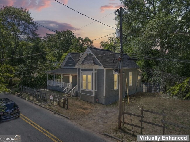 Photo - 212 W Quilly St