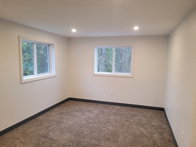 Photo - Bedford Street Unit 2