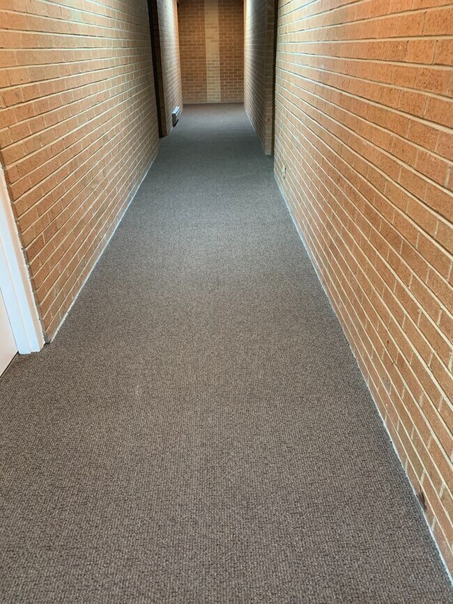 Photo - 1 Bed One Bath in DOWNTOWN Forest Park!!!