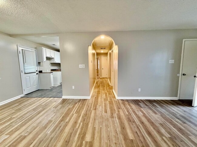 Photo - 3345 Charlotte Rd