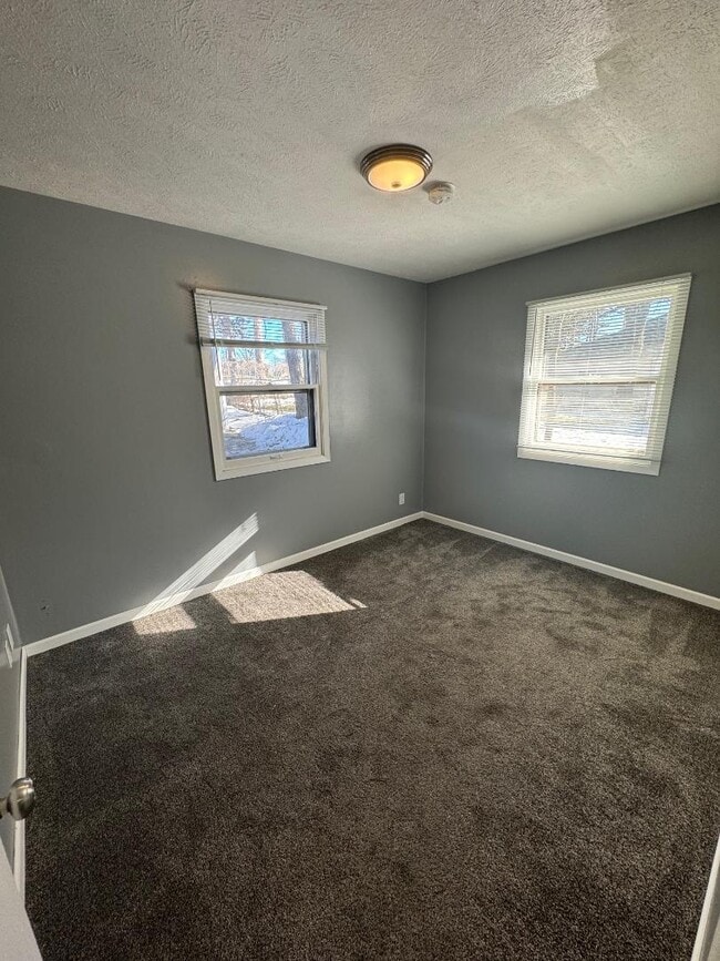 Photo - 452 S 30th St