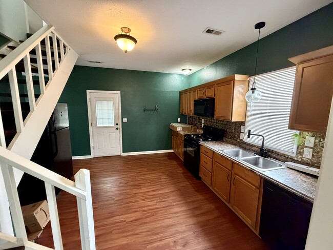 Photo - 416 Jackson St