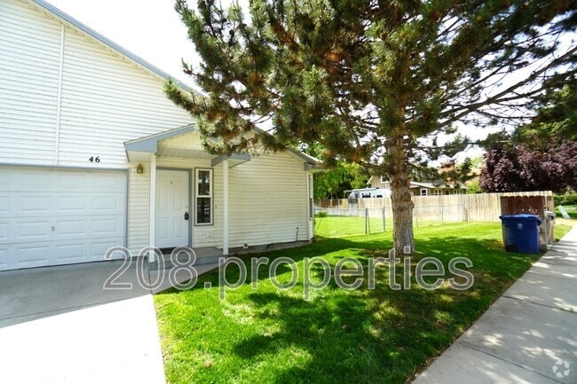 Building Photo - 46 3rd St Rental