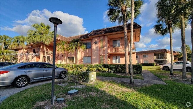Building Photo - 223 Lakeview Dr Rental