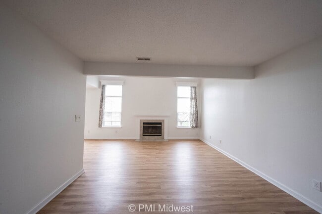 Photo - 3822 LimeLight Ln