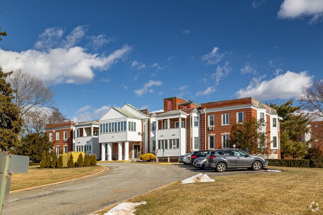 Photo - Crestwood Park Condominiums
