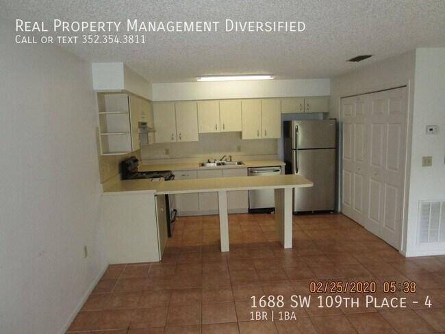 Photo - 1688 SW 109th Pl Unidad 4