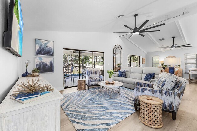 Photo - 663 110th Ave N