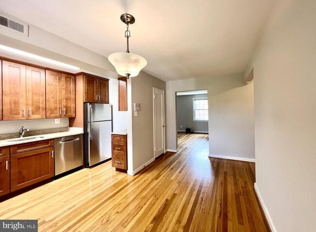 Photo - 2207 Washington Ave