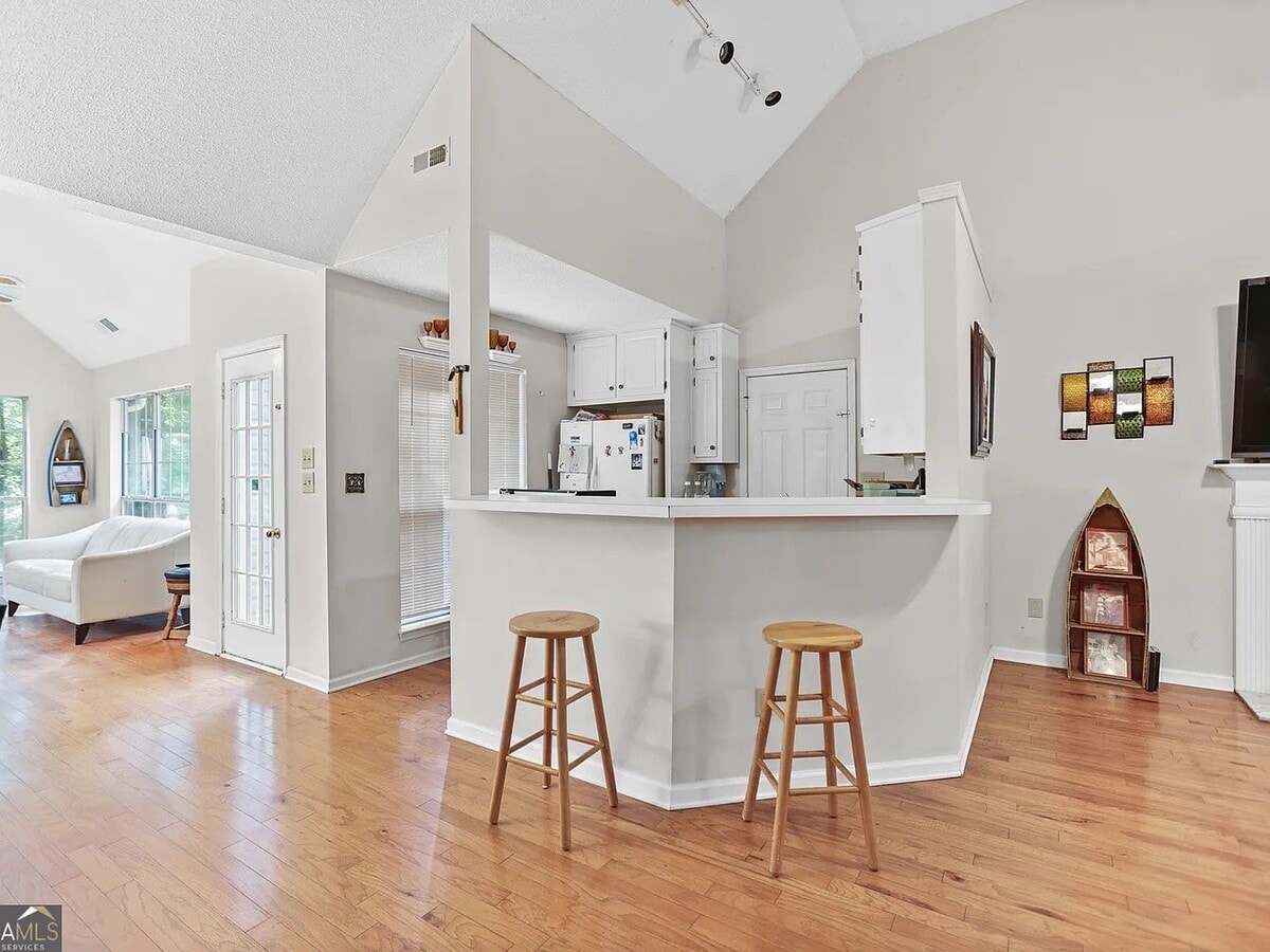 Photo - 188 Widewater Dr