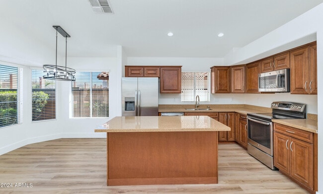 Photo - 1706 E Windsong Dr