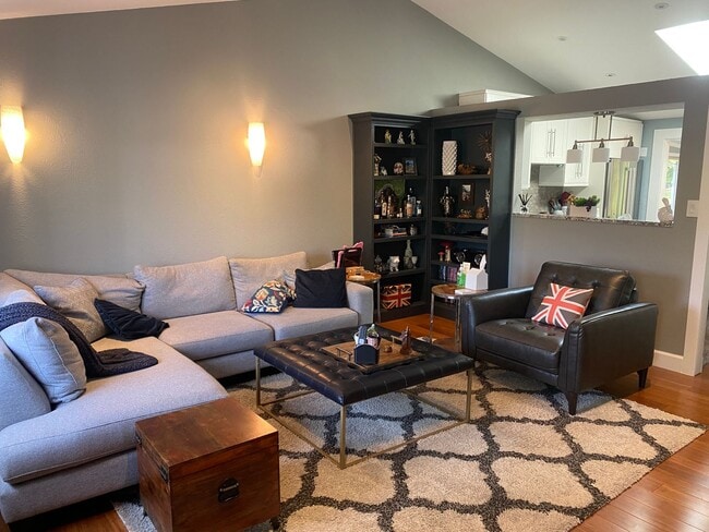 Photo - 1817 Tyler Ave