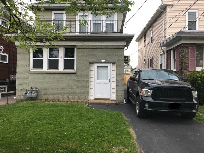 Photo - 505 Hinman Ave Unit Upper