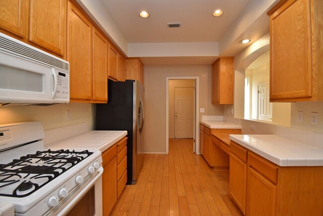 $3,150 / GORGEOUS TWO BEDROOM TOWNHOME IN ... - $3,150 / GORGEOUS TWO BEDROOM TOWNHOME IN ...