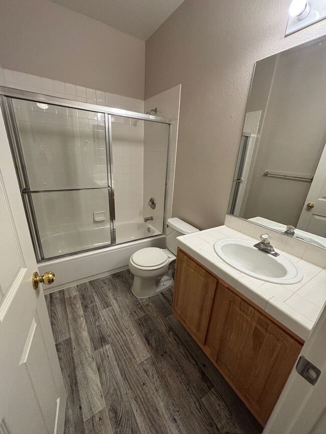 Photo - 2 Bed/ 2 Bath upstairs Condo in Guard Gated Painted Desert