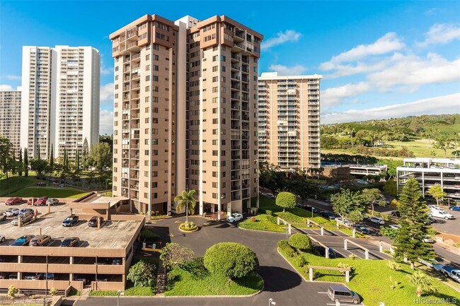 Park at Pearlridge - 98-351 Koauka Loop Condo Unit 703