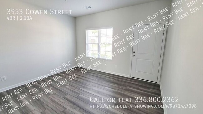 Photo - 3953 Cowen St