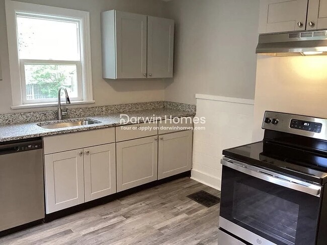 Photo - 117 Green St