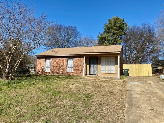 Building Photo - Newly Renovated Home For Rent