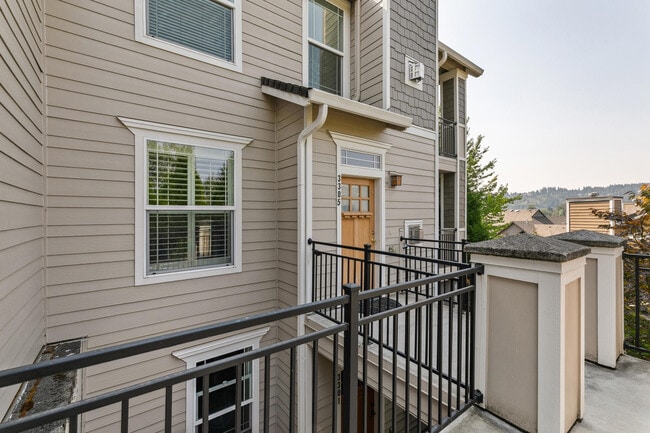 Photo - 3305 Summerlinn Dr