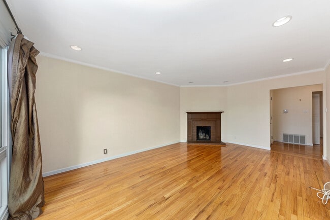 Photo - 1408 34th Ave