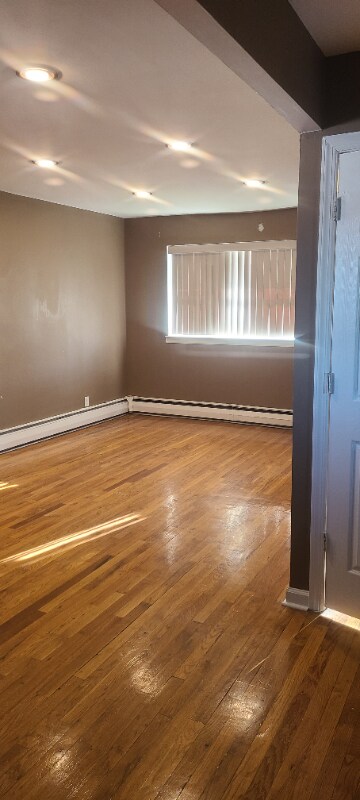 Photo - 1015 E 223rd St Unit Apt 1