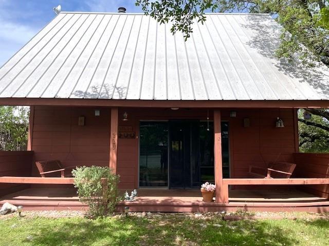 220 Topspin Dr  