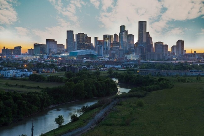 Photo - 502 Gregg St