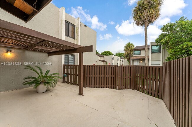 Photo - 10020 NW 9th St Cir Unit 103