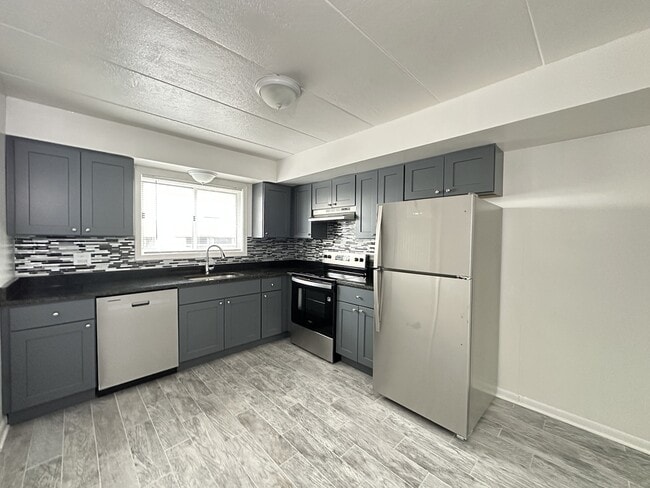 Photo - 1408 Carol St Unit B3