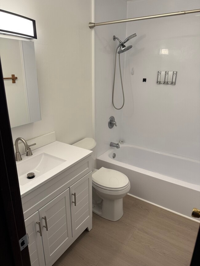 832 Oakdale Rd Unit 832Oakdalerd