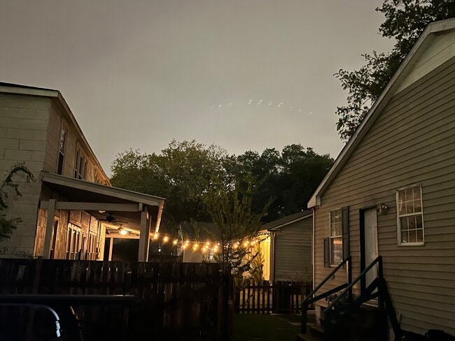 Building Photo - 4832 Convention St