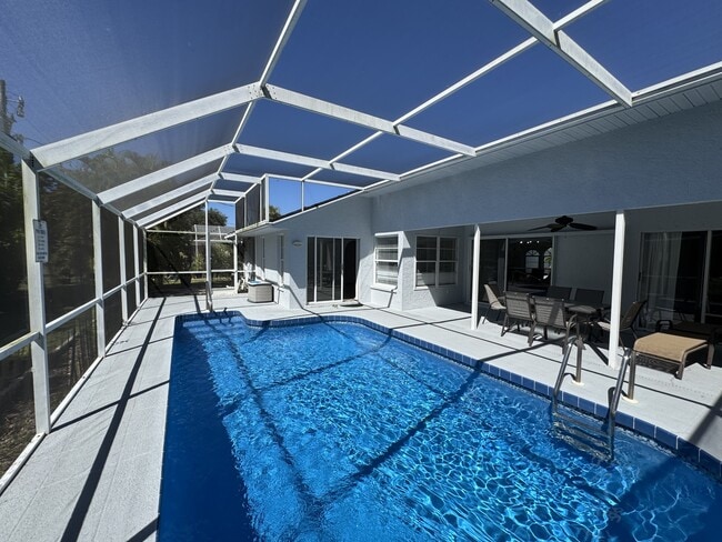 Photo - 4065 Alwick Ln