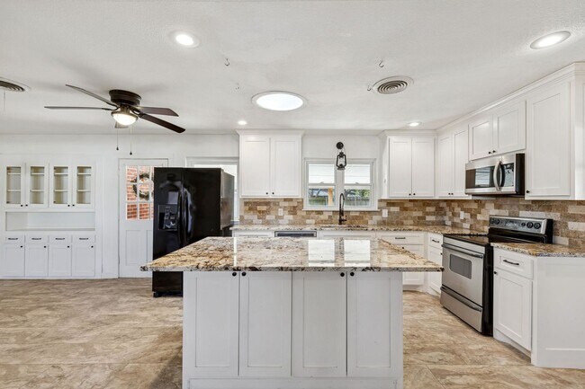 Photo - Charming 3-Bedroom, 2-Bath Home in an Established Haltom City Neighborhood