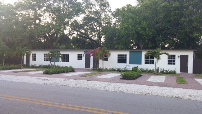 Photo - 1501 SW 24th St