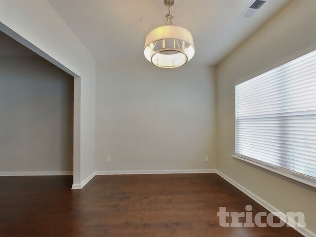 Photo - 508 Hickory Leaf Ct