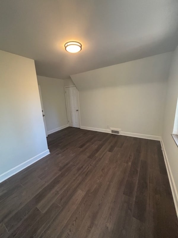 Photo - 14125 Winthrop St