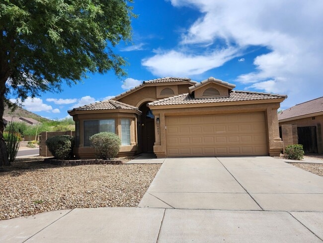Building Photo - Beautiful Mountain Views! 3bedrom 2 bath Rental