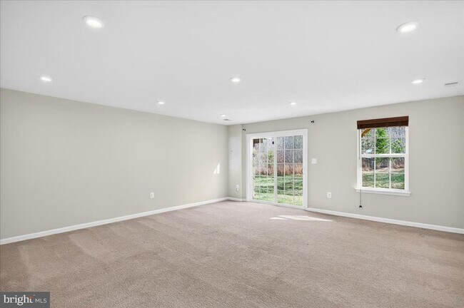 Photo - 8439 Devries Ln