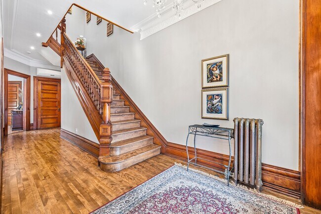 Photo - 4299 Blvd. De Maisonneuve Ouest