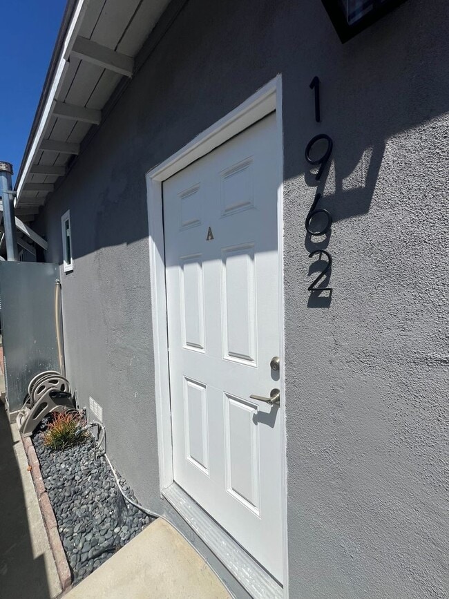 Photo - 1962 Harbor Ave Unit 1962 A